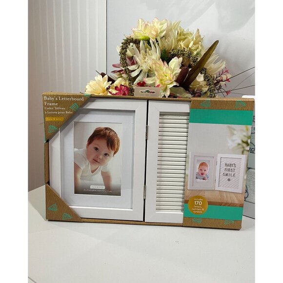 Yoga Sprout 3-Pack Swaddle Blankets & Babys Letterboard Frame Set - Picture 2 of 11